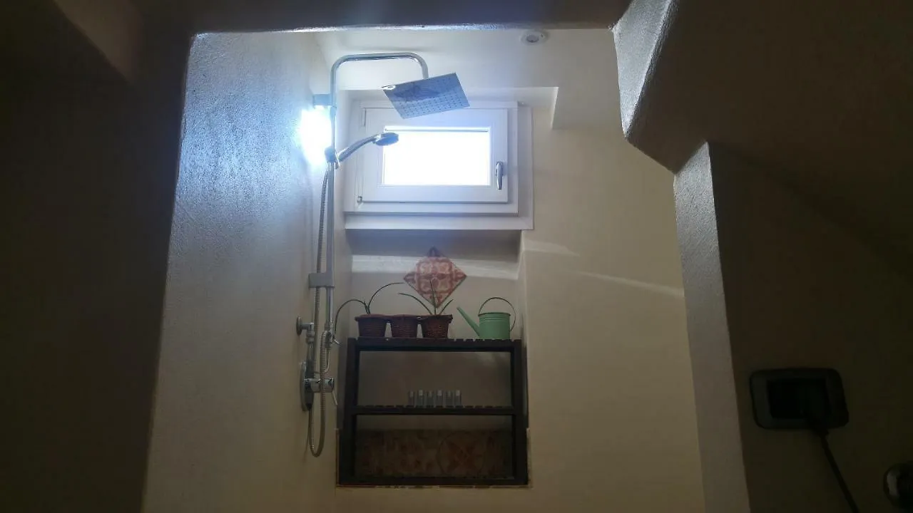 Accademia Deluxe Apartment Bergamo 0*,  Italy