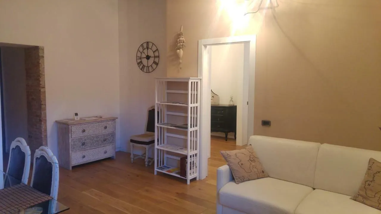Accademia Deluxe Apartment Bergamo