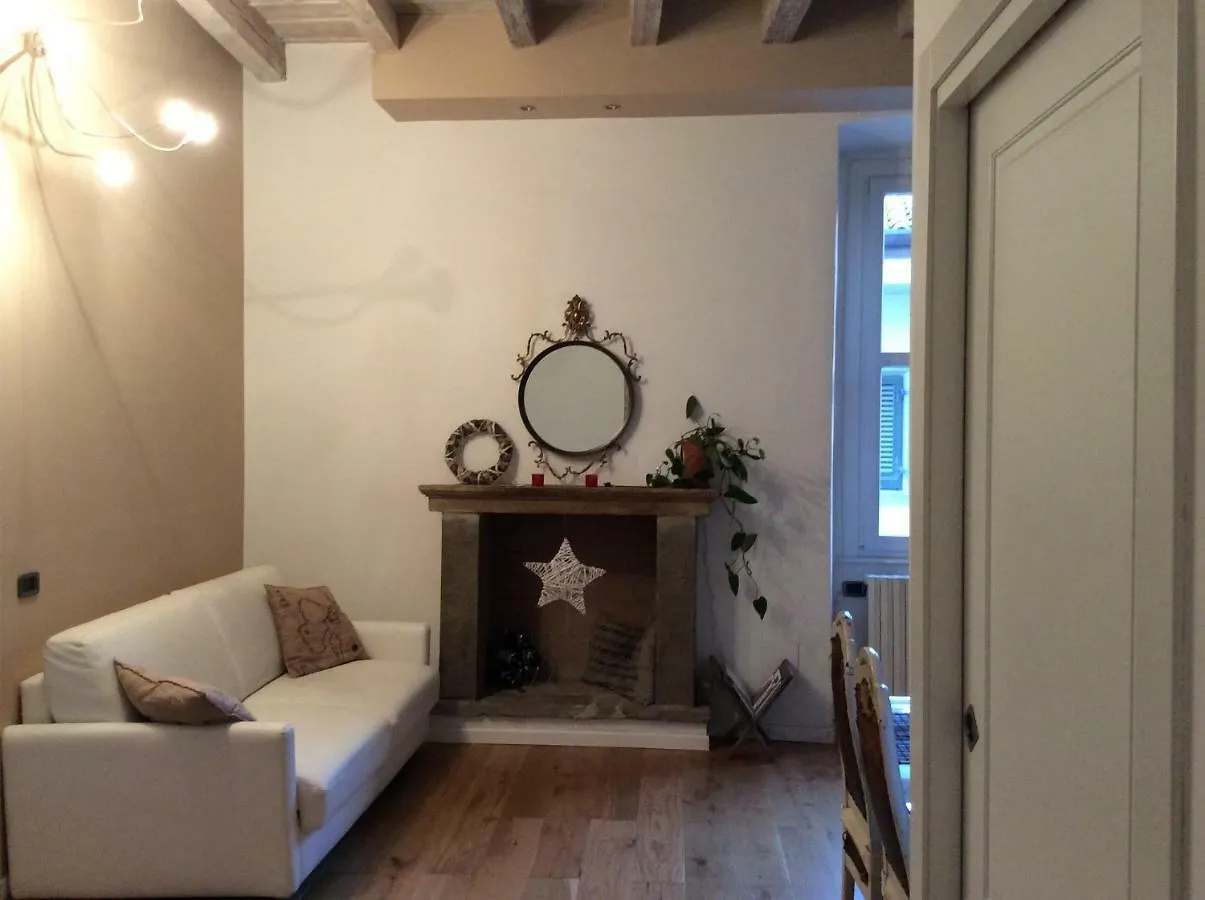Accademia Deluxe Apartment Bergamo