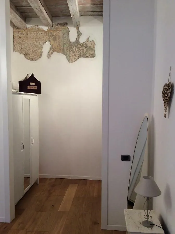 Accademia Deluxe Apartment Bergamo