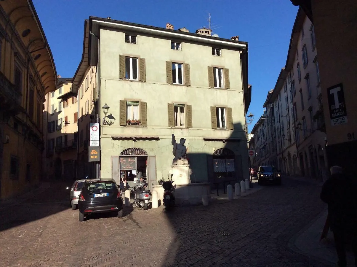 Accademia Deluxe Apartment Bergamo