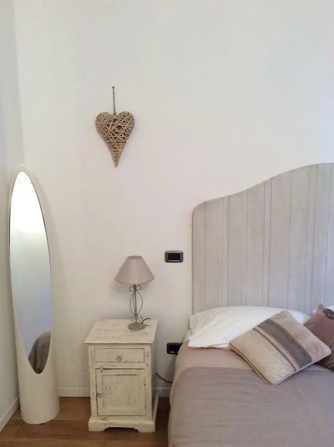 Accademia Deluxe Apartment Bergamo Italy